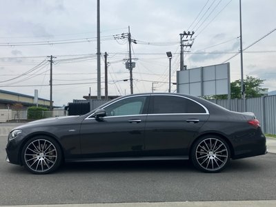 MERCEDES-BENZ E-CLASS AMG - 5