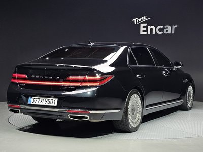 2021 Genesis G90 photo 3