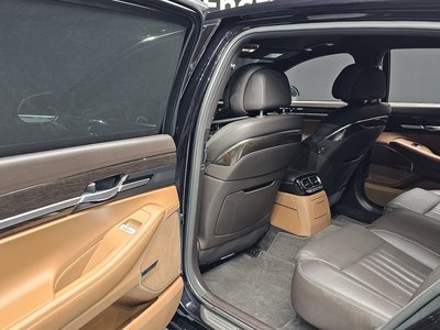 2021 Genesis G90 — миниатюра 22