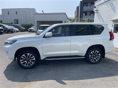 2022 Toyota LAND CRUISER PRADO 照片 4