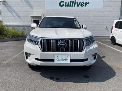 2022 Toyota LAND CRUISER PRADO 照片 2