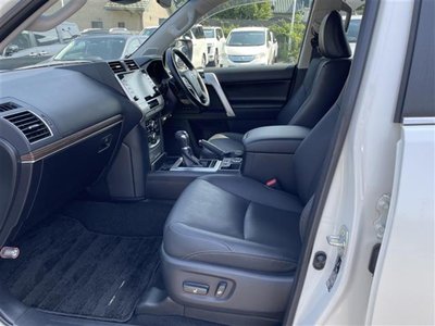 2022 Toyota LAND CRUISER PRADO 缩略图 32