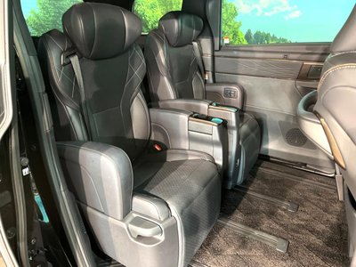 2023 Toyota VELLFIRE — фото 9