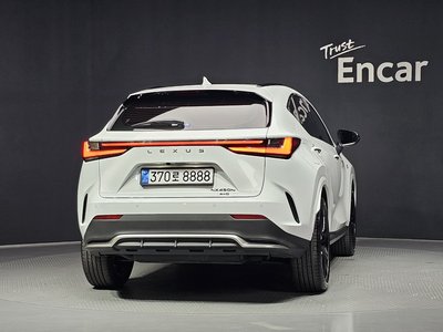 LEXUS NX - 4