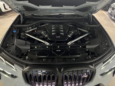 BMW X7 - 7