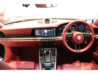 PORSCHE 911 CABRIOLET - 3