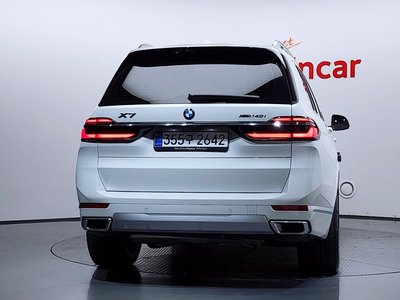 2025 BMW X7 照片 3