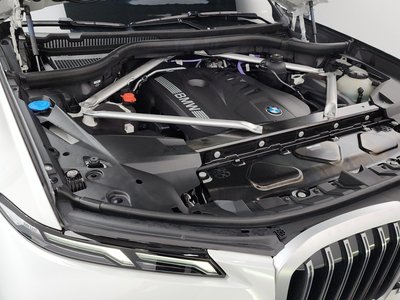 2025 BMW X7 照片 7