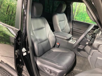 TOYOTA LAND CRUISER 250 - 8