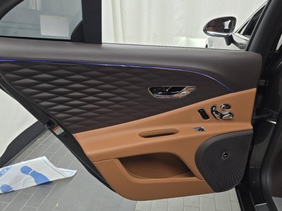 2022 Bentley FLYING SPUR 缩略图 15