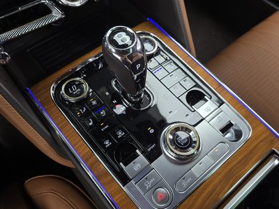 2022 Bentley FLYING SPUR 缩略图 12