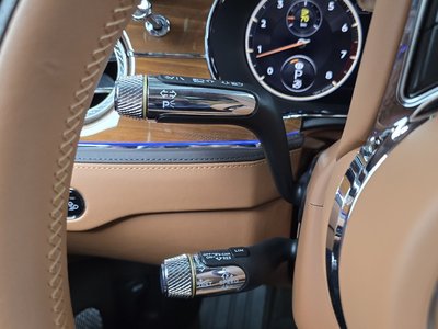 2022 Bentley FLYING SPUR 缩略图 30