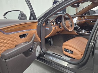 2022 Bentley FLYING SPUR 缩略图 13