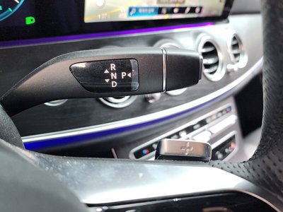 MERCEDES-BENZ E-CLASS - 9