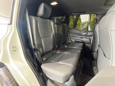 TOYOTA LAND CRUISER 250 - 8