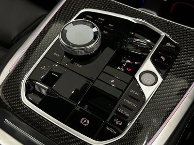 2025 BMW X7 缩略图 31
