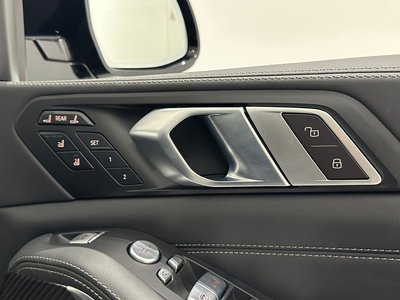 2025 BMW X7 缩略图 19