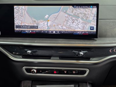 2025 BMW X5 — миниатюра 20