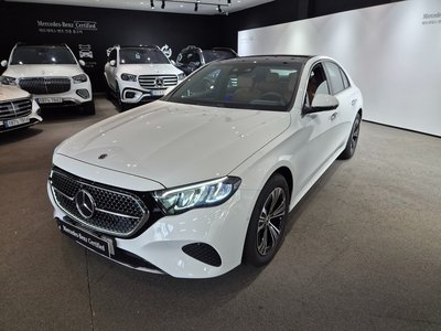 MERCEDES-BENZ E-CLASS - 1