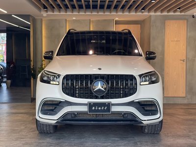 MERCEDES-BENZ GLS AMG