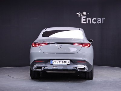 2025 Mercedes-BENZ GLC — фото 3