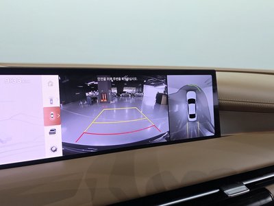 2024 Genesis G80 (RG3) thumbnail 17