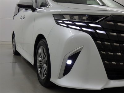TOYOTA ALPHARD - 3