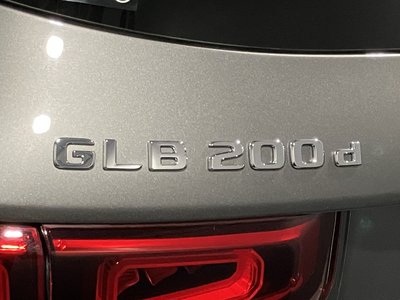 2023 Mercedes-BENZ GLB — миниатюра 17