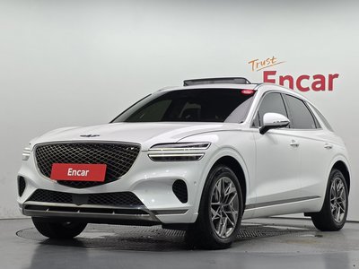 صورة 1 لـ 2021 Genesis GV70