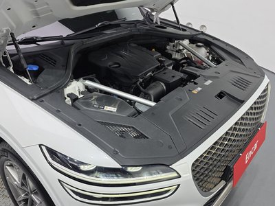 صورة 7 لـ 2021 Genesis GV70