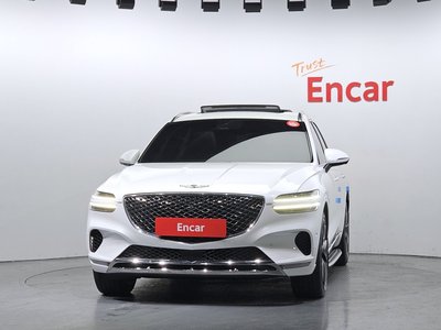 صورة 2 لـ 2022 Genesis GV70