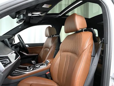 BMW X7 - 10