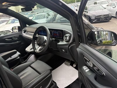 2025 Mercedes-BENZ V-CLASS — миниатюра 18