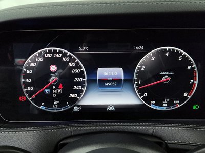 MERCEDES-BENZ S-CLASS - 8