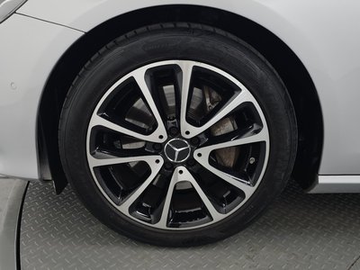 MERCEDES-BENZ E-CLASS - 6