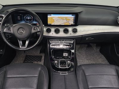 MERCEDES-BENZ E-CLASS - 4