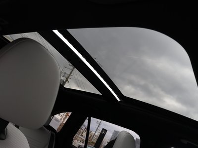 MERCEDES-BENZ GLC - 5