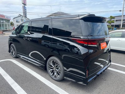 TOYOTA VELLFIRE - 4