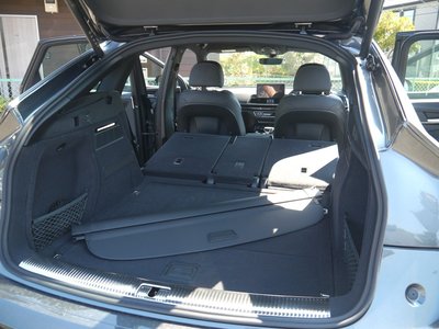 صورة 9 لـ 2025 AUDI SQ5 SPORTBACK