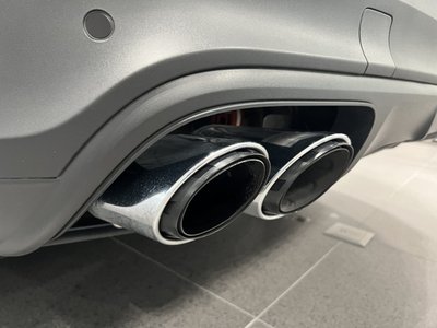 2021 Porsche PANAMERA photo 8