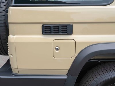 2025 Toyota LAND CRUISER 70 — миниатюра 41