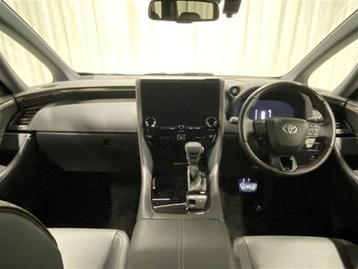 TOYOTA ALPHARD - 2