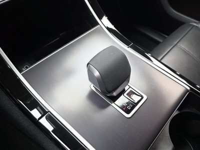 LAND ROVER RANGE ROVER VELAR - 9