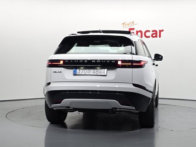 LAND ROVER RANGE ROVER VELAR - 4