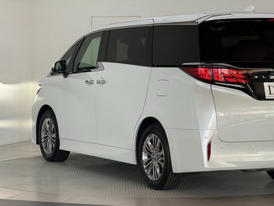2026 Toyota ALPHARD — миниатюра 42