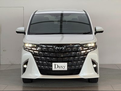 2026 Toyota ALPHARD photo 4