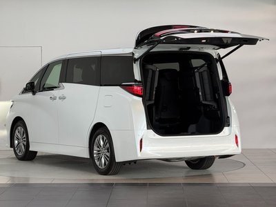 2026 Toyota ALPHARD — миниатюра 18