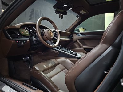 PORSCHE 911 - 9