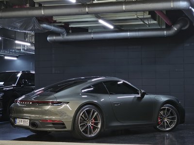 PORSCHE 911 - 6