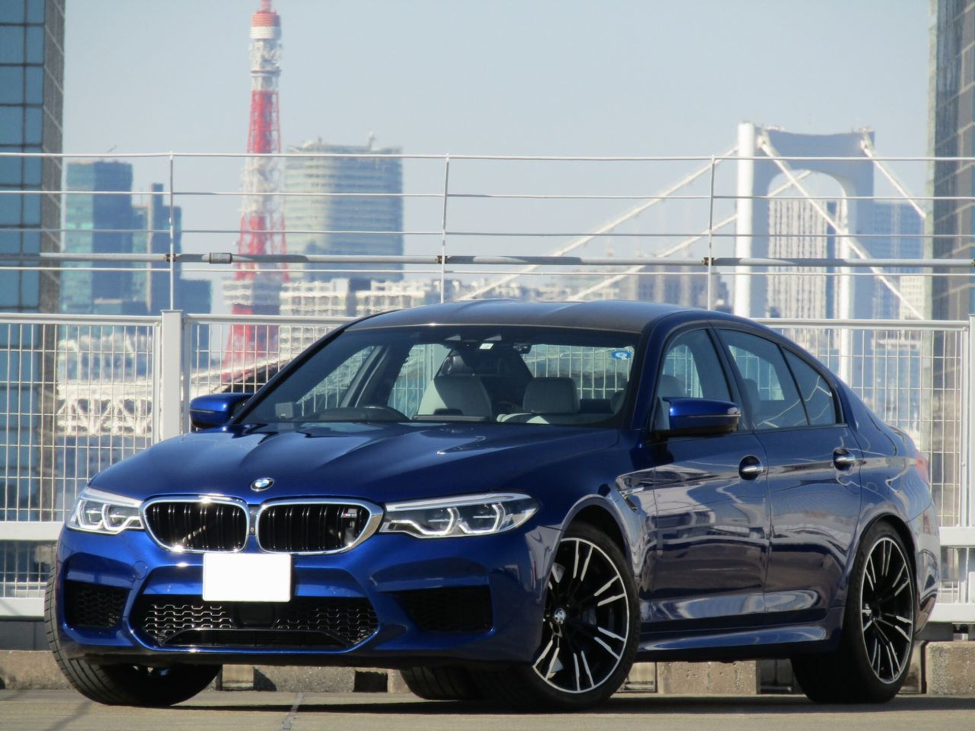 BMW M5 - View 1
